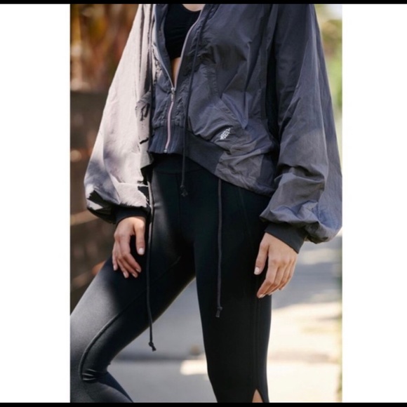 Free People Movement On The Rise Windbreaker Jacket Twilight Grey - Picture 3 of 9